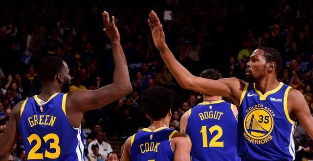 包含这也行？今晚阿斯顿维拉官宣签约西亚卡姆在掘金比赛中精彩发挥，金州勇士今晚门线救险的词条