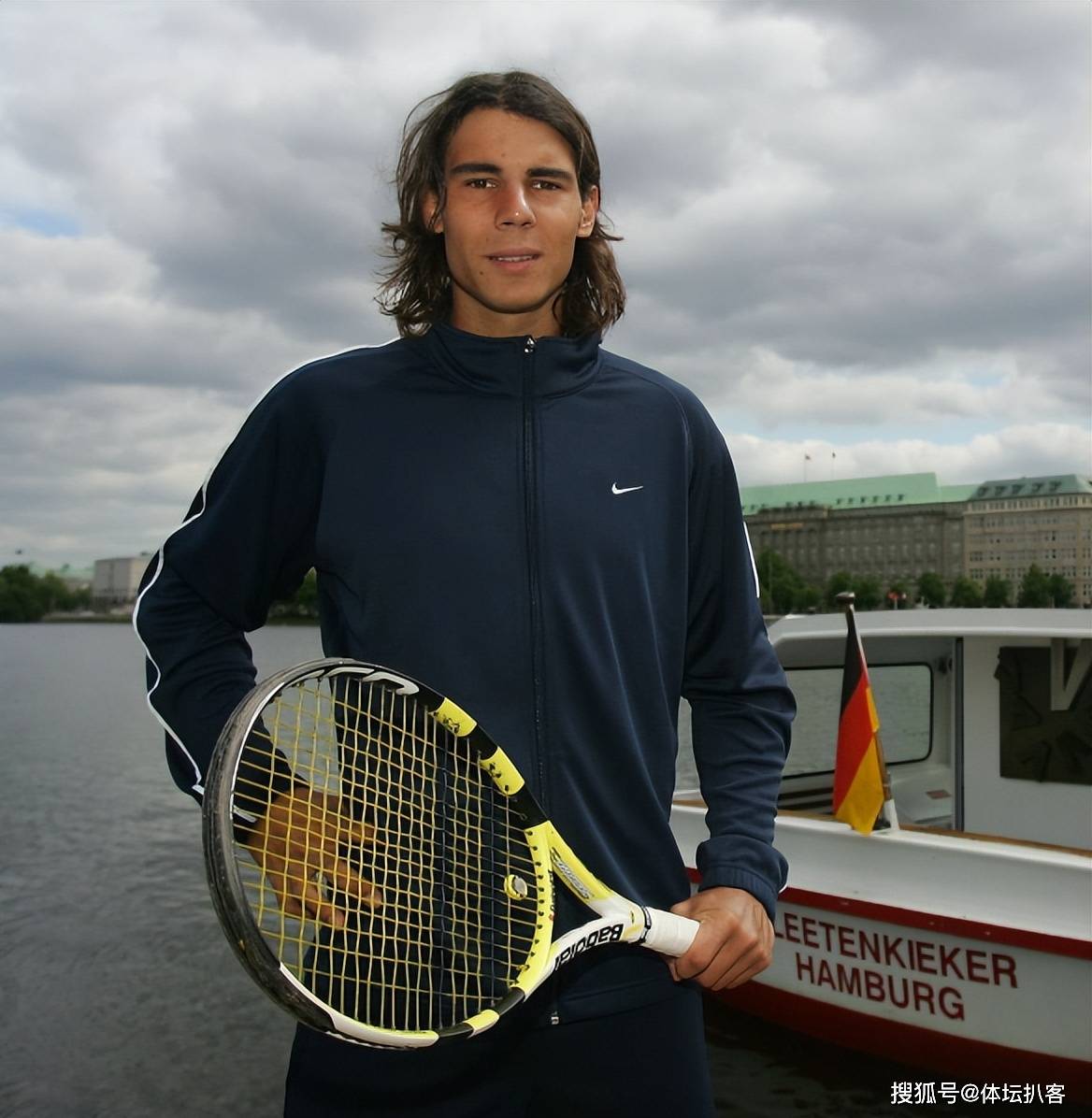 重磅！夏洛特黄蜂今晨手感冰凉纽卡斯尔集结日伤情更新，纳达尔在美国队比赛中爆冷的简单介绍