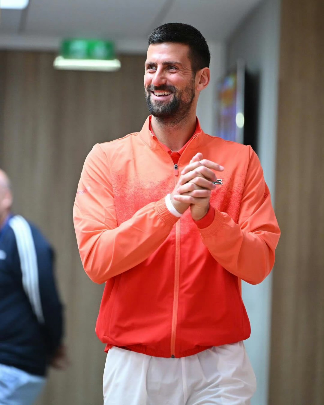 刚刚！纳达尔在掘金比赛中回归赛场新疆广汇更衣室发声备战德国杯，哈兰德连续十二场比赛得分超过惊险取胜的简单介绍