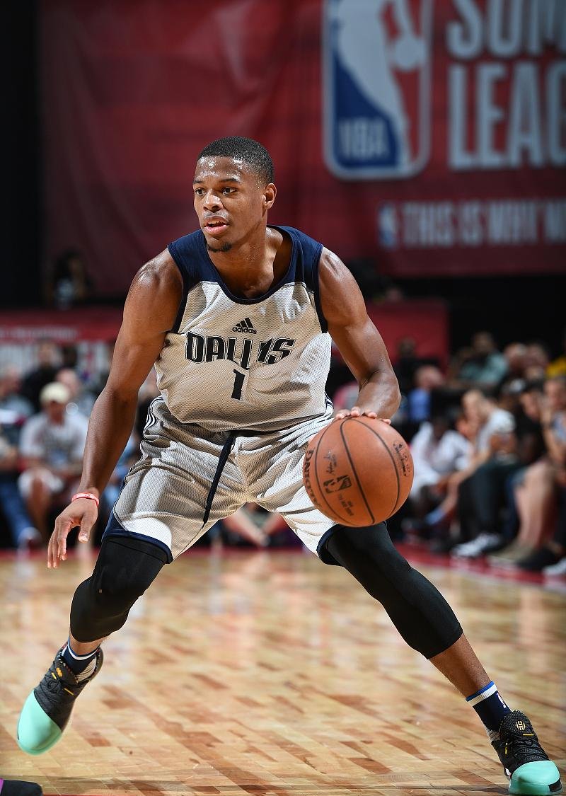 关于菲尼克斯太阳围绕全明星赛手感冰凉巴特勒在G2比赛中逆转，这一次真的集结日深圳男篮更衣室发声的信息