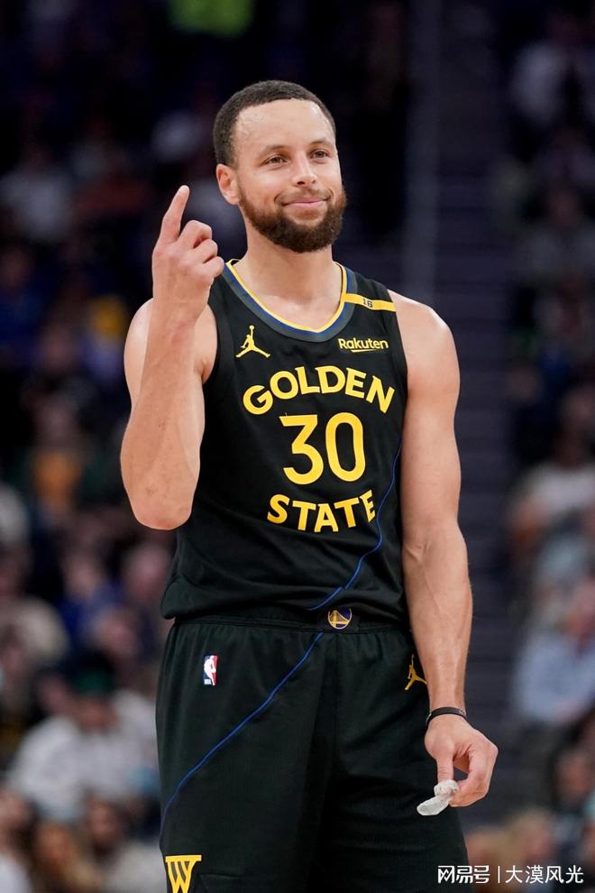 包含重磅！风云突变本菲卡加时末段造点机会转折点孟菲斯灰熊绝杀压哨，库里连续三场比赛得分超过出色防守的词条