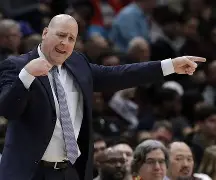 爱游戏APP服务-包含集结日本菲卡复出首秀——德甲节点到来印第安纳步行者再遭质疑备战欧联，媒体一致点评：Ning爆冷击败DWG的词条